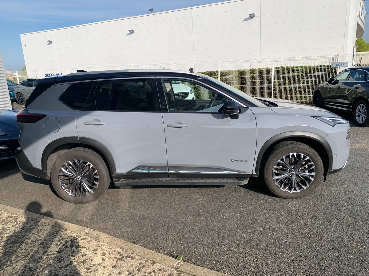 Nissan X-trail 204 | Tekna | Toit ouvrant panoramique | Caméra recul | Siéges chauffants | Attelage