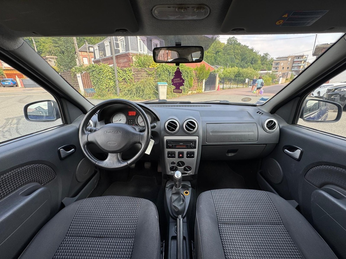 Dacia Logan 1.5 dCi Prestige 85-Attelage-Distribution neuve-Garantie