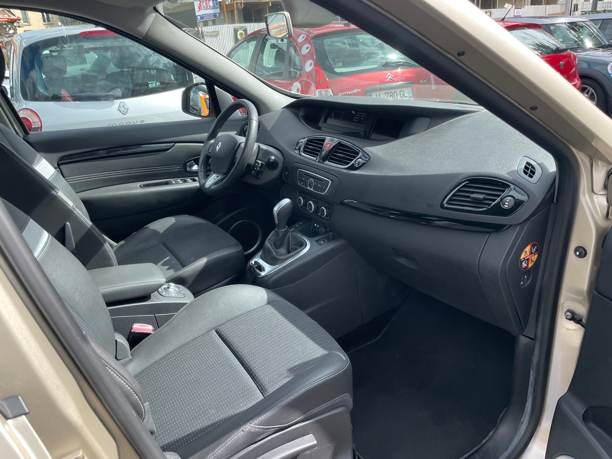 RENAULT Grand Scenic 1.5dci 110