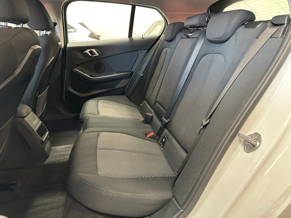 Bmw Série 1 (F40) 116D LOUNGE entretien complet BMW