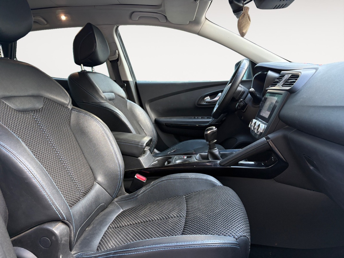RENAULT Kadjar BLACK EDITION 115 DCI / DISTRIB OK / TOIT OUVRANT