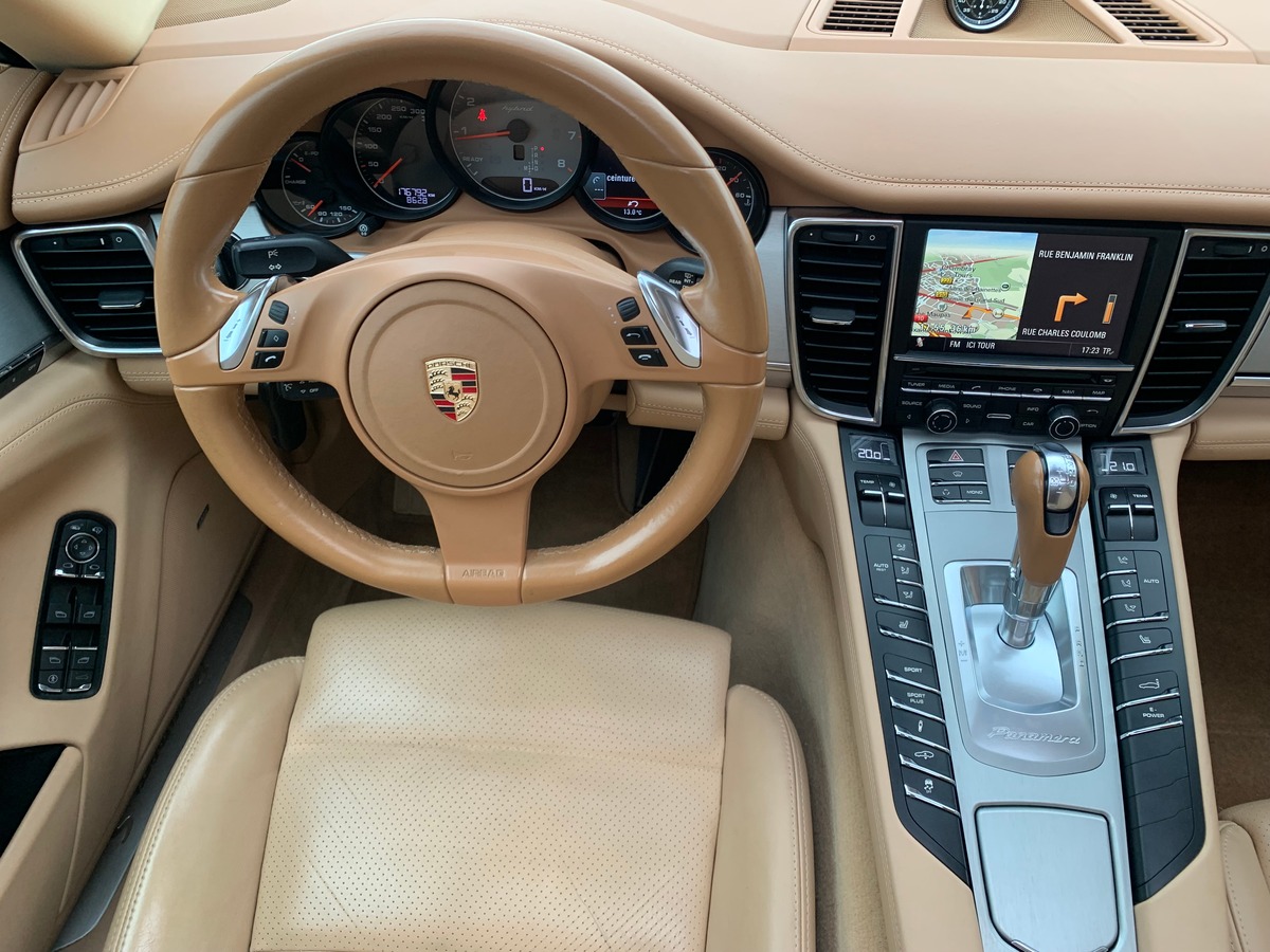 Porsche Panamera 380 ch | S Hybrid | Toit ouvrant | Mode Sport Plus | Siéges chauffants | Radars