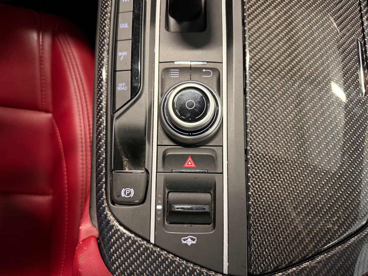 Maserati Levante 3.0 v6 GranSport Q4 Toit Panoramique Ouvrant / Carplay Android / Harman kardon