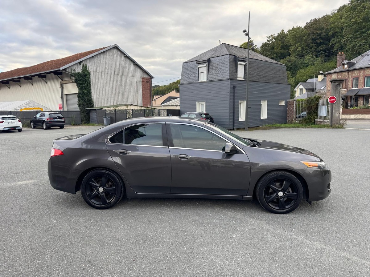 Honda Accord 2.2 DTEC 150 Luxury Innova- Toit ouvrant- Garantie