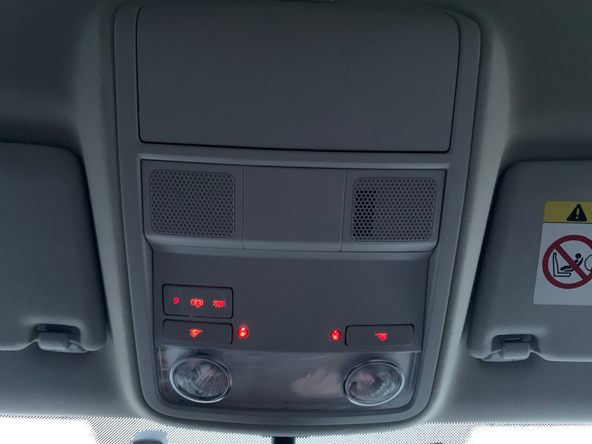 Volkswagen Jetta 170 ch | Carat | Régulateur vitesse | Radars stationnement | GPS | Kit mains libres