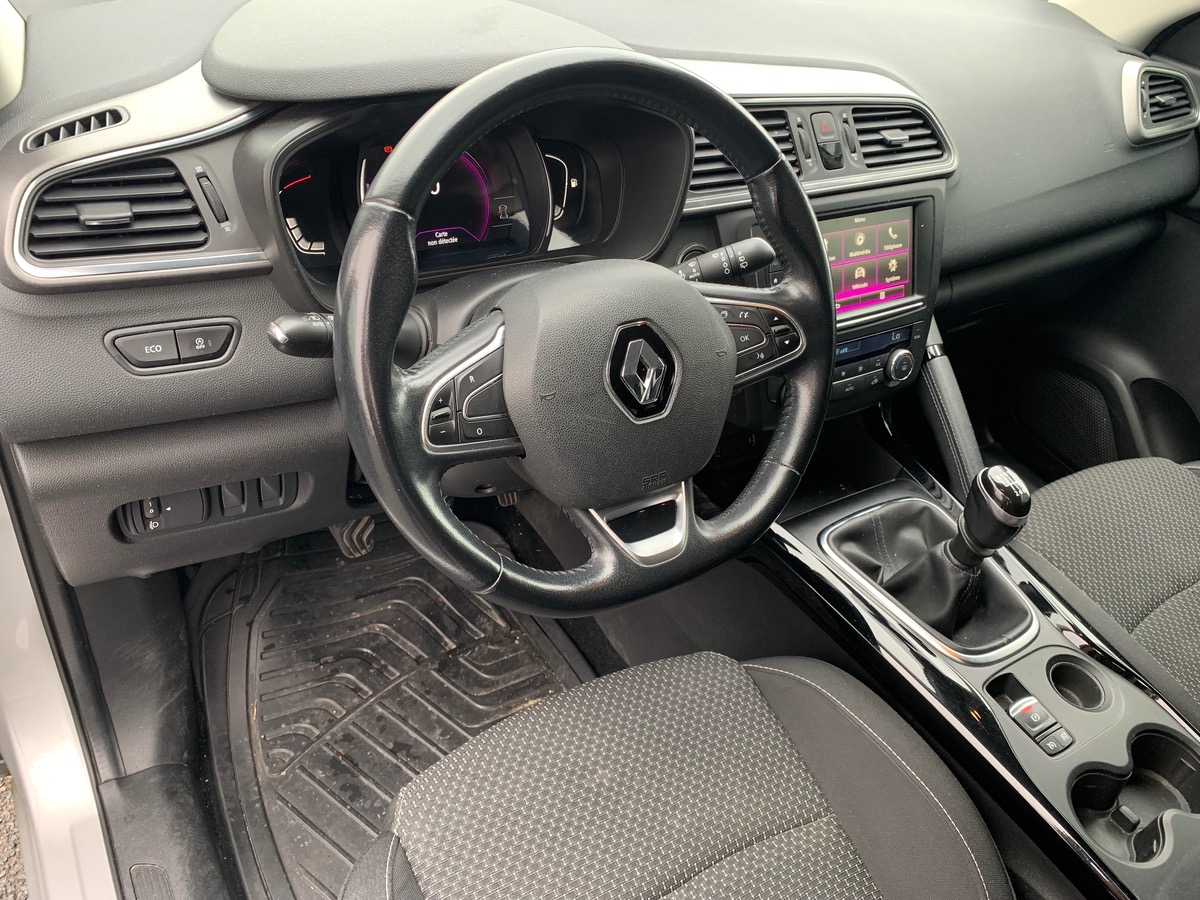 RENAULT Kadjar 110 ch | Business | Crochet d'attelage | Régulateur de vitesse | Radar avant arriére