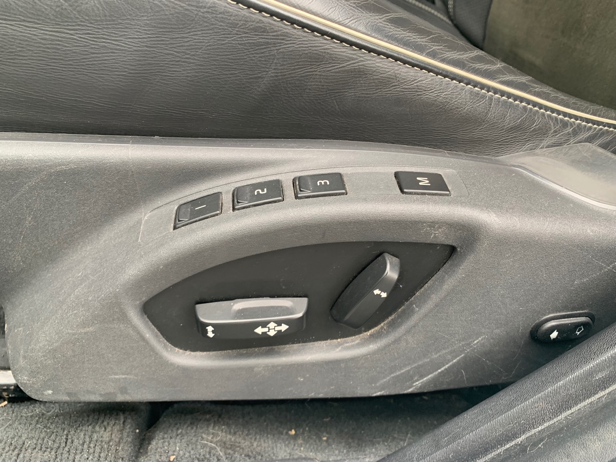 Volvo S60 150 ch | R-design | Attelage amovible | Régulateur vitesse | Radar stationnement arriére