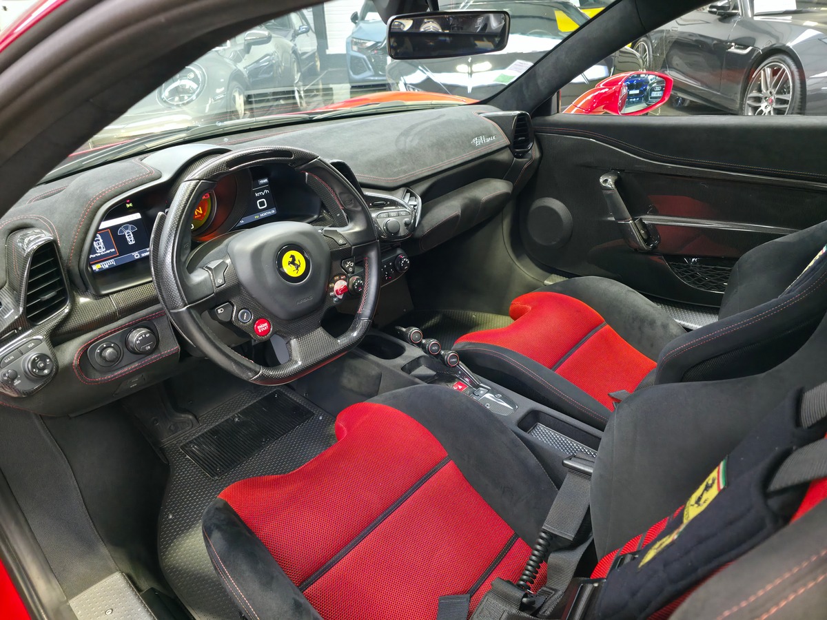Ferrari 458 SPECIALE 4.5 605 ORIGINE FRANCE // ROSO CORSA /  BANDES NART / HARNAIS A