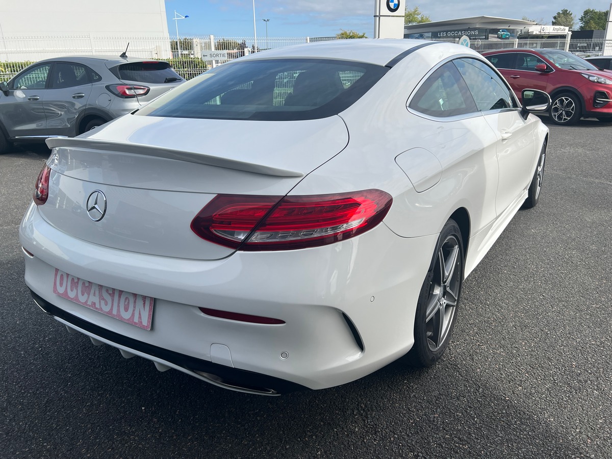 Mercedes-Benz Classe C 156 chevaux | AMG LINE | Caméra recul | Apple car play | Sièges électrique