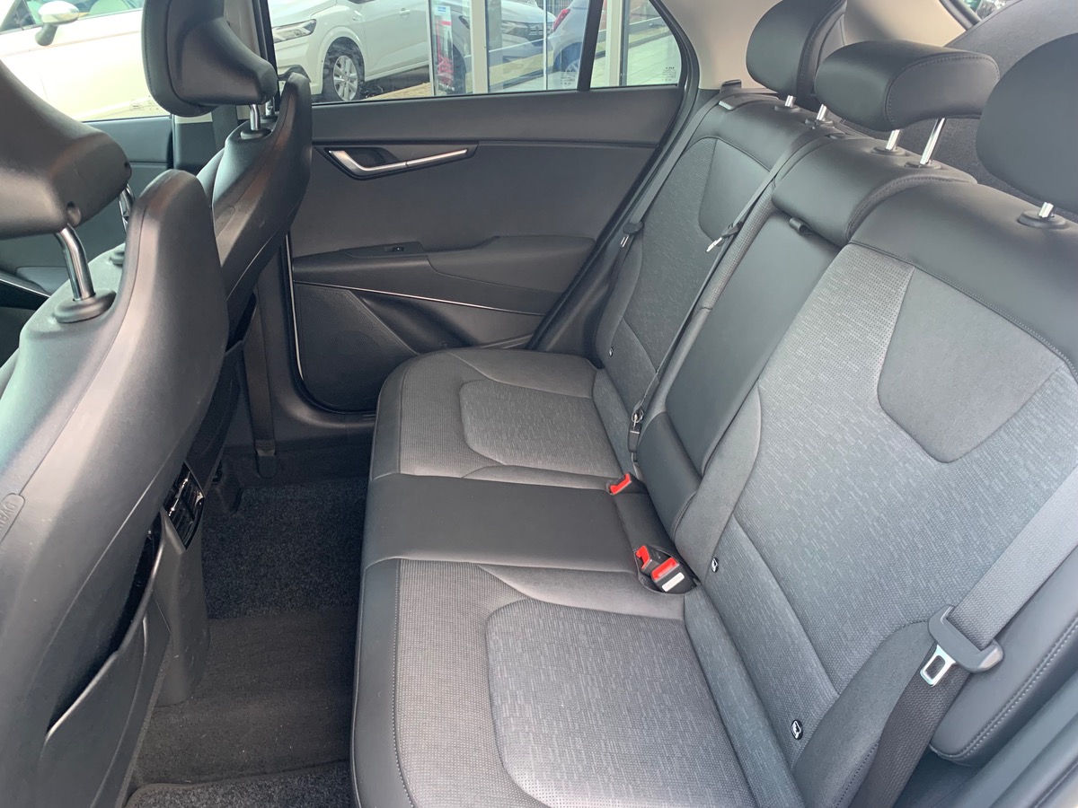 Kia Niro 141| PREMIUM | Pack Drive + | Garantie constructeur 2031 | Régulateur de vitesse adaptatif