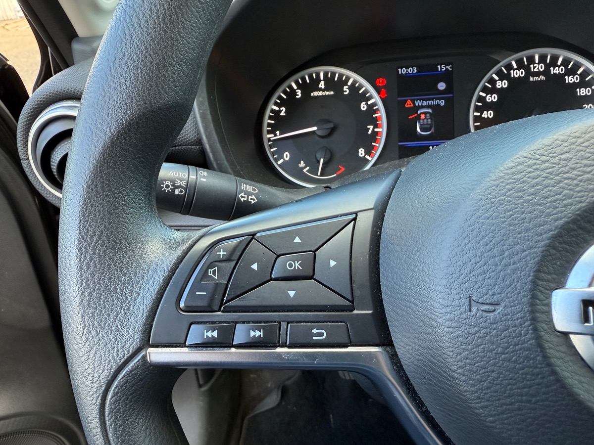 Nissan Juke II 1.0 DIG-T  114 cv Acenta, Camera de recul