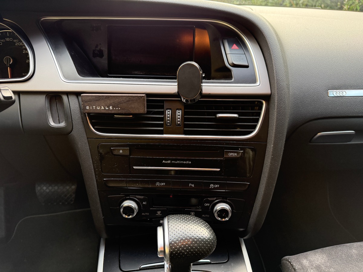 Audi A5 2.0L TDI 177 Pack Sline