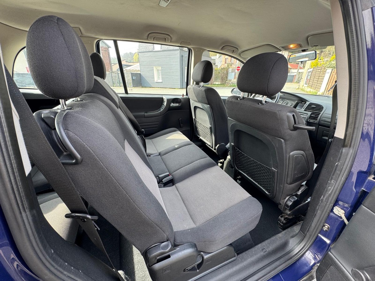 Opel Zafira 1.6 100- 7 places - Disneyland-Garantie