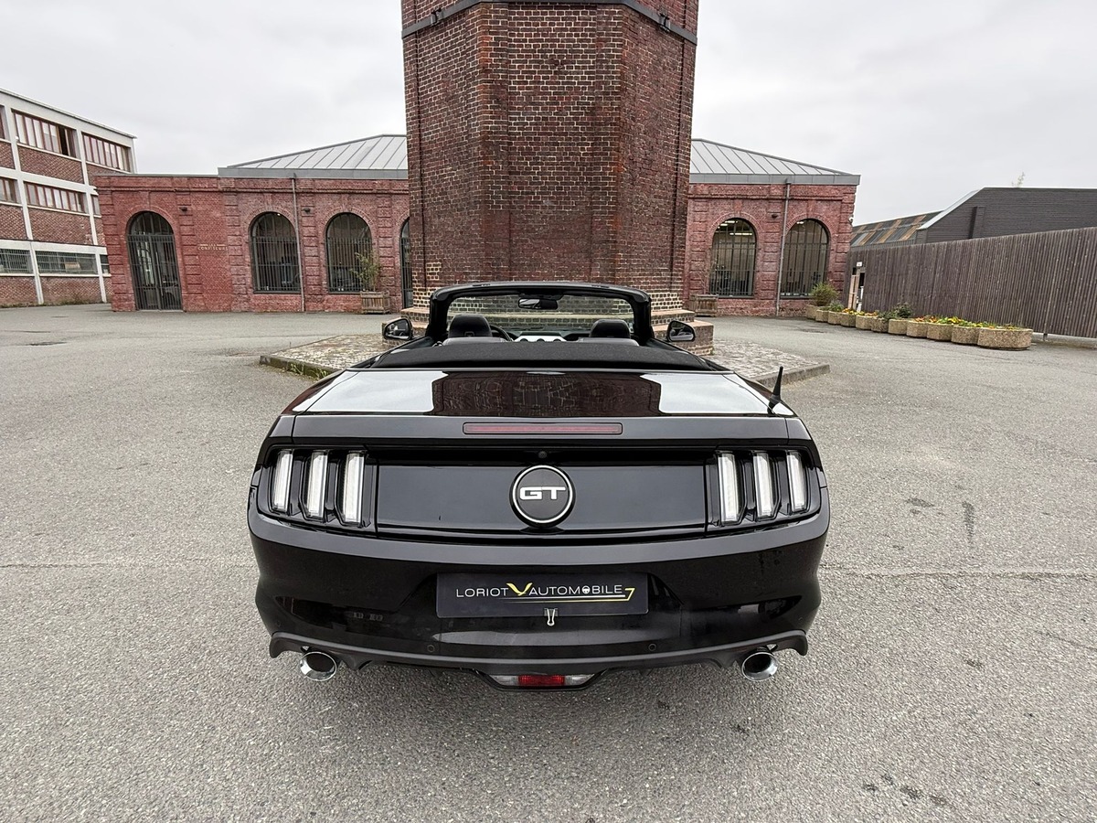 Ford Mustang Convertible GT V8 5.0L / ORIGINE FRANCE / REVISEE