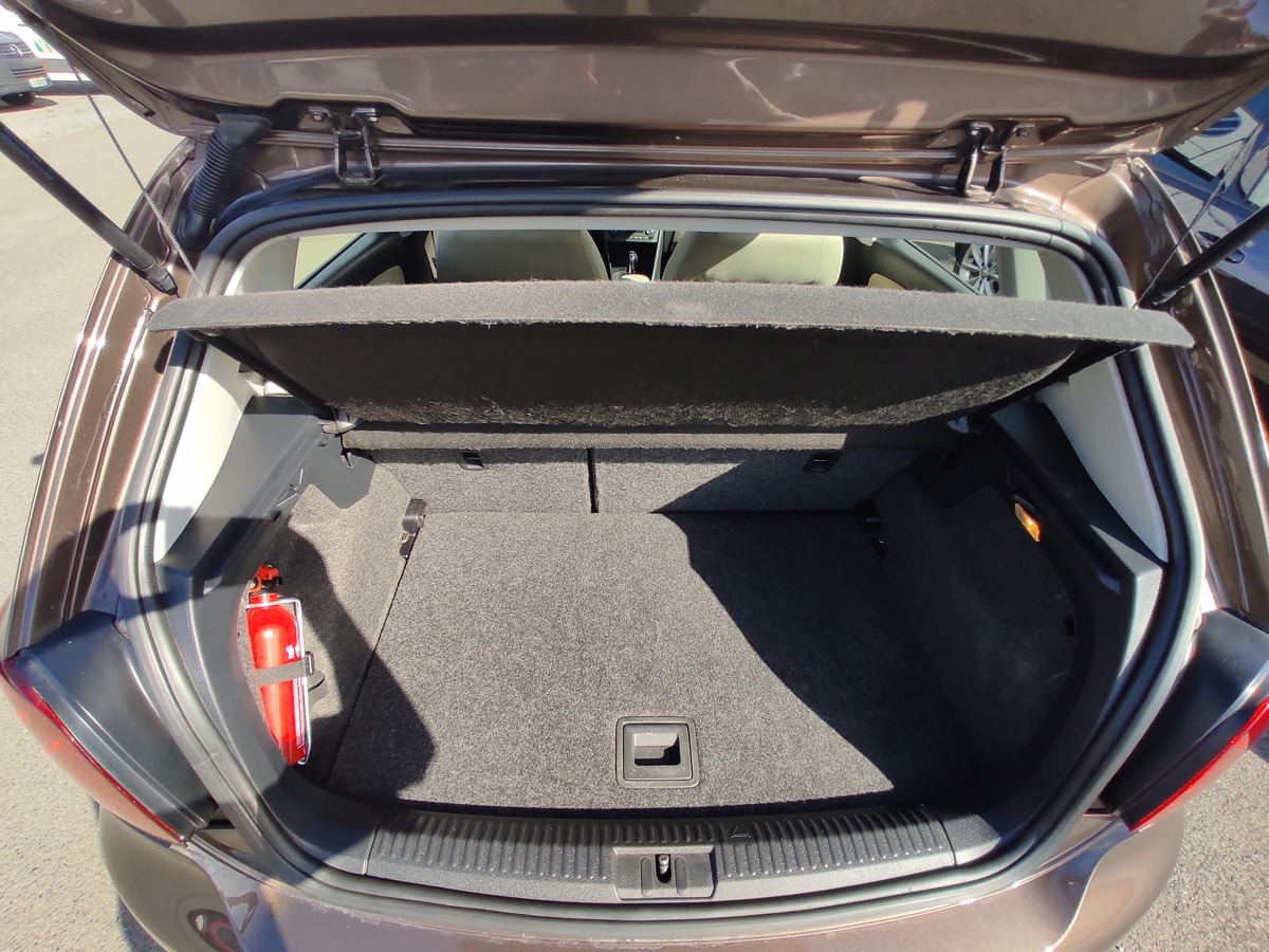 Volkswagen Polo V 1.4 FSi 85 DSG7 Highline