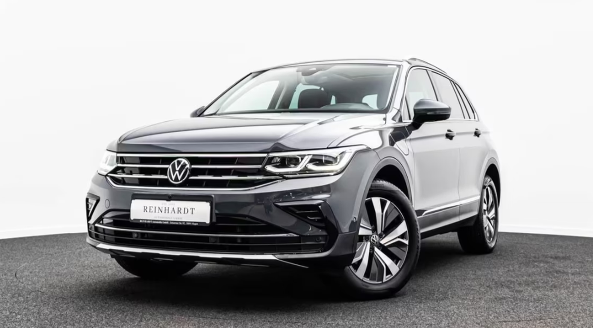 Volkswagen Tiguan II 1.4 eHybrid 245ch Elegance DSG6 Toit ouvrant Attelage
