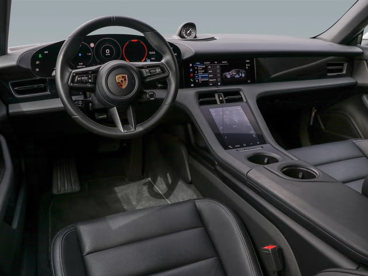 Porsche Taycan Cross Turismo 4S 571ch Craie Chrono/360/ToitPano/ACC/Siège chauffant AV/AR/Angle mort