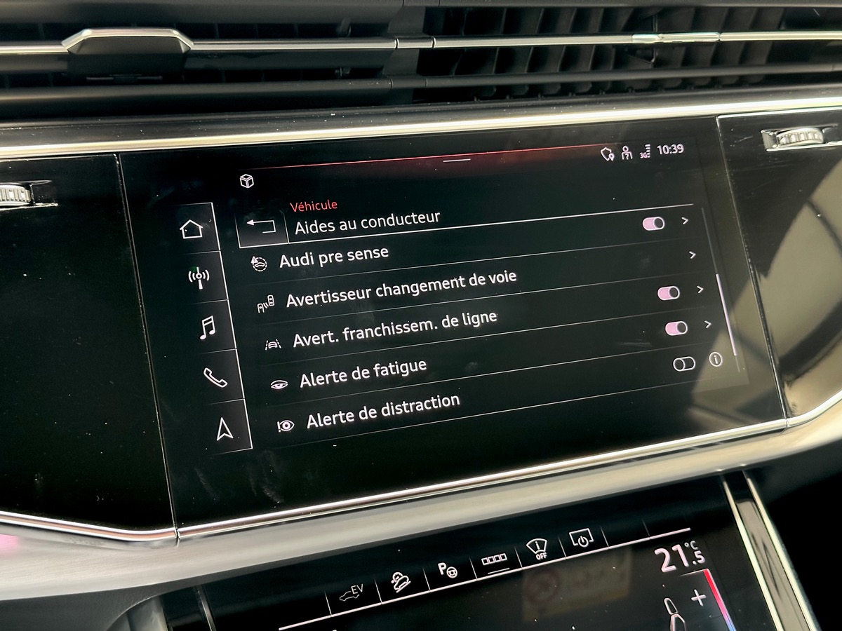 Audi Q8 60 TFSIE 462 Compétition Tiptronic 8 Quattro 1ère Main FR Full Options