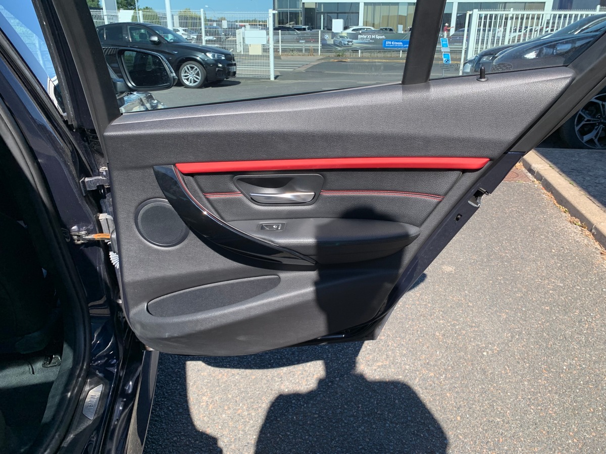 Bmw Série 3 326 | Sport | Régulateur vitesse | GPS | Siéges chauffants | Toit ouvrant | Mode Sport