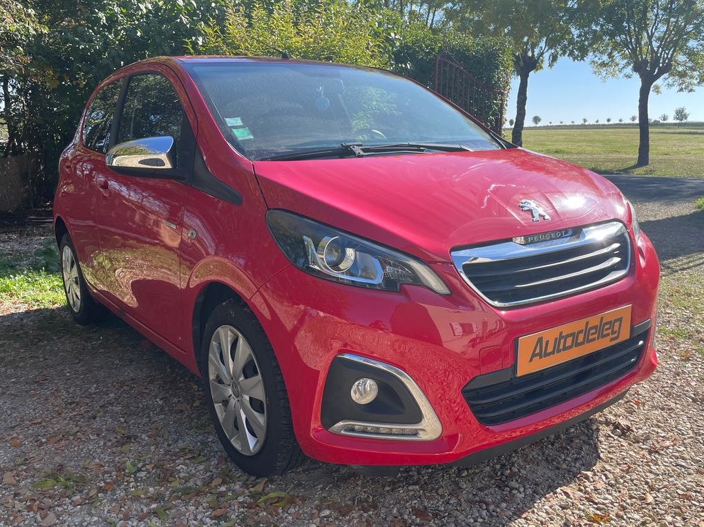 Peugeot 108 1.0 vti 72 ch version STYLE - 1 er main et Historique Complet