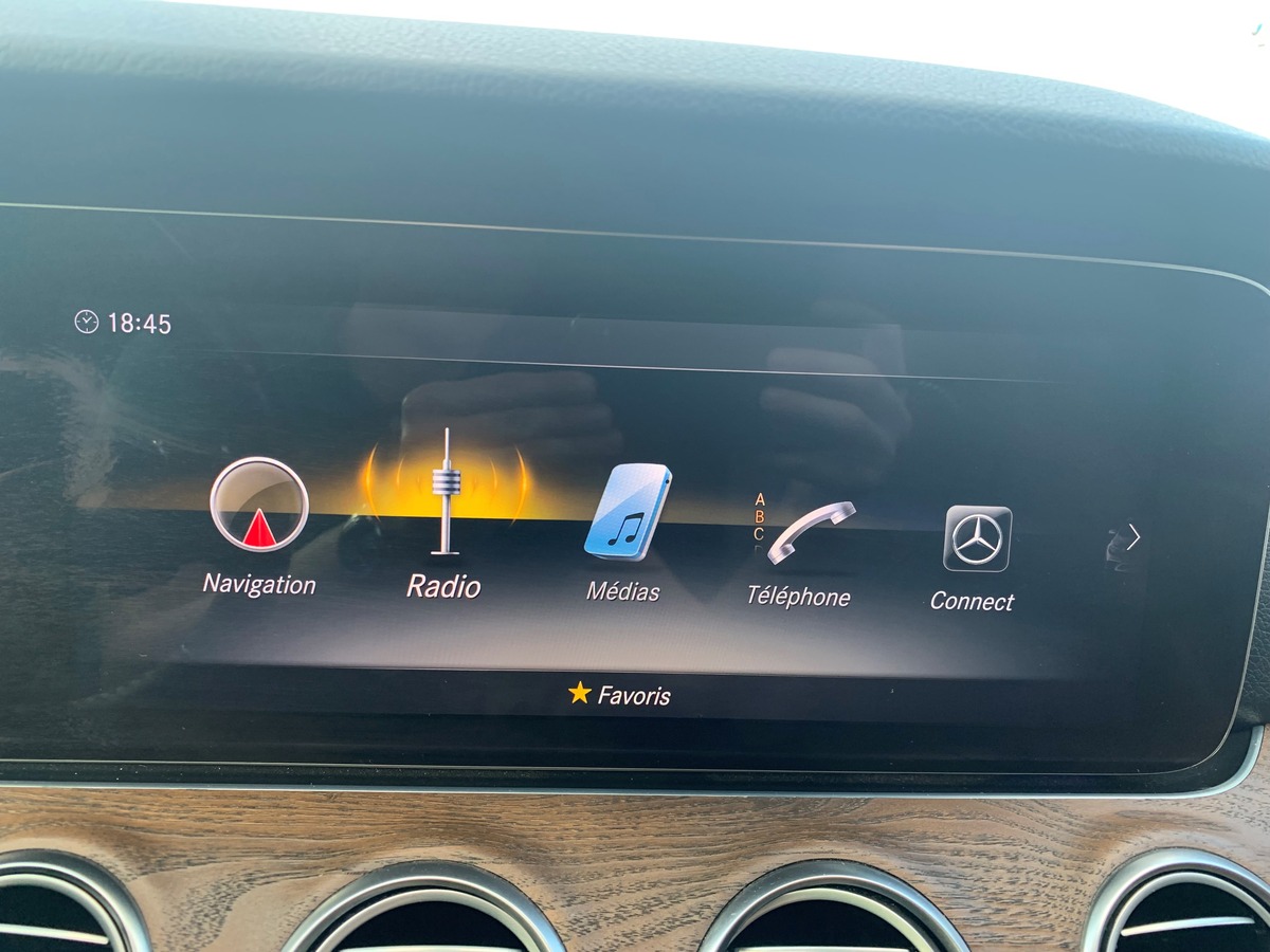 Mercedes-Benz Classe E Break 194 ch | 4 MATIC |  ENTRETIEN MERCEDES | Suspensions pneumatiques