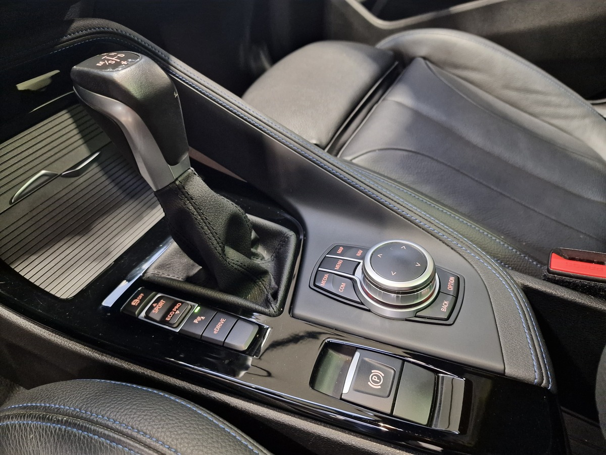 Bmw X2 25E XDRIVE M SPORT 220 TOIT PANO/HUD/SIEGES CHAUFFANT B