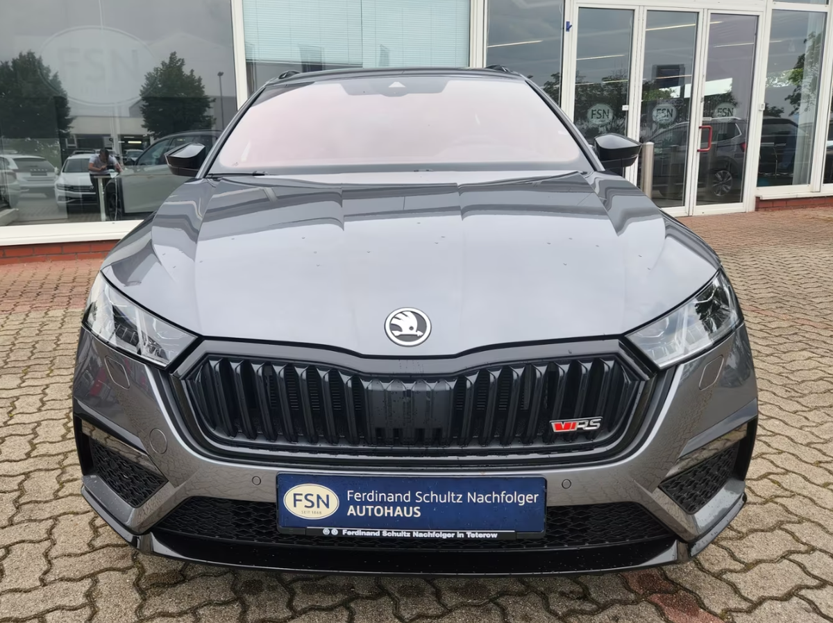 Skoda Octavia Combi IV 2.0 TDI 200ch RS 4x4 DSG7 Attelage