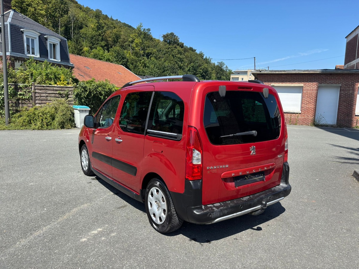 Peugeot Partner 1.6 HDi Outdoor Pack - ATTELAGE -  Révisé - Garantie