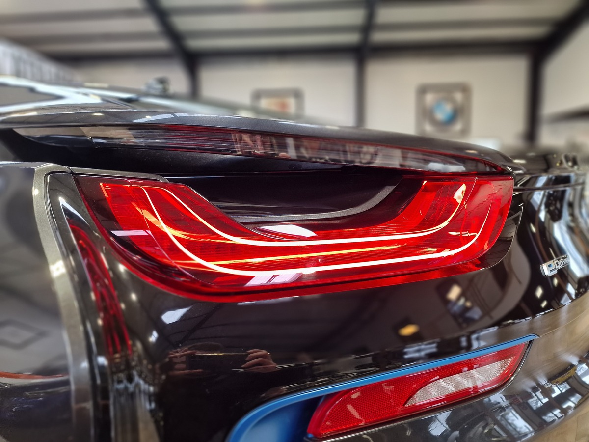 Bmw i8 1.5 362 PURE IMPULSE
