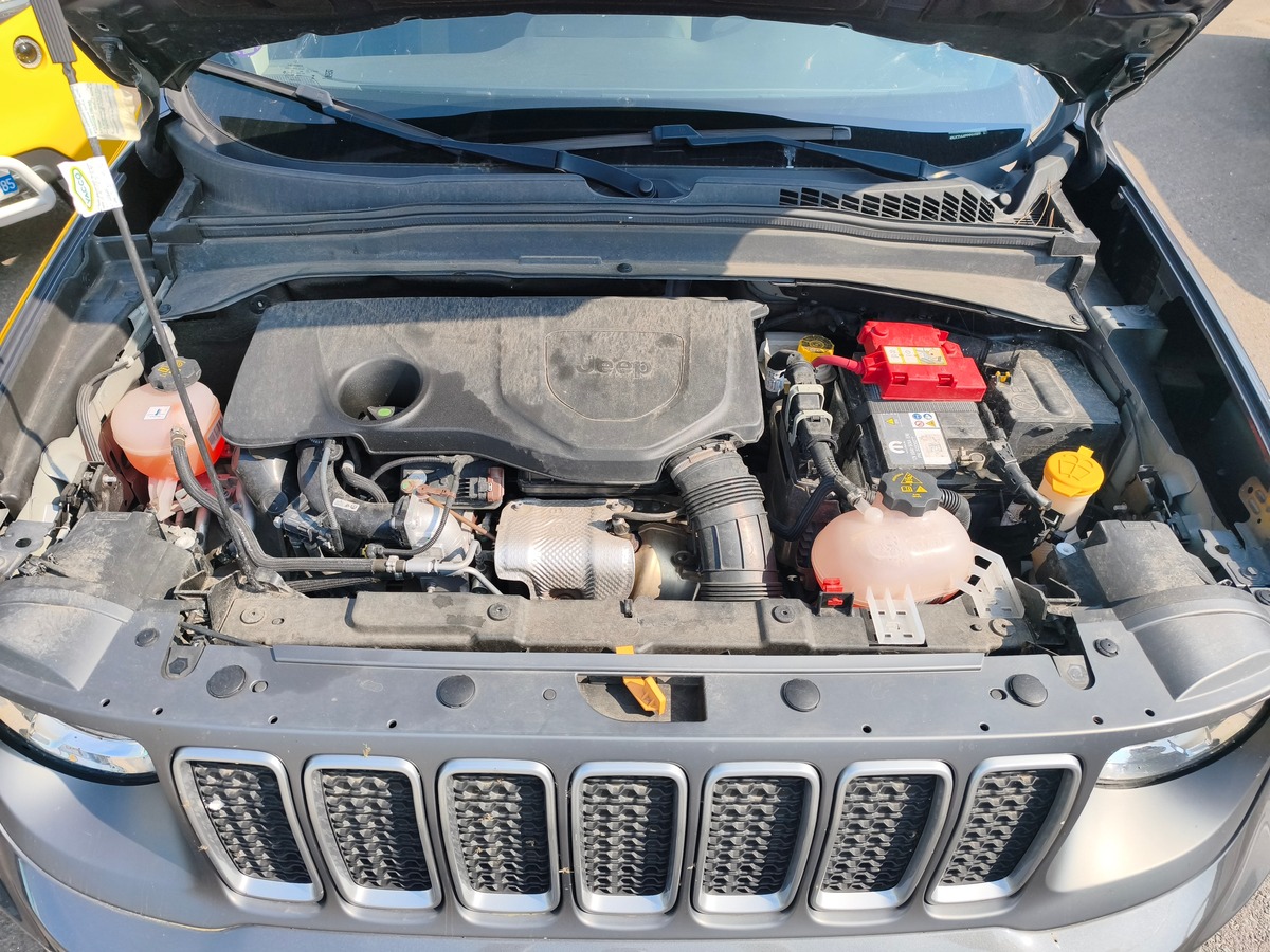 Jeep Renegade 1.5 TURBO MICRO HYBRID T4 BOITE AUTO MHEV