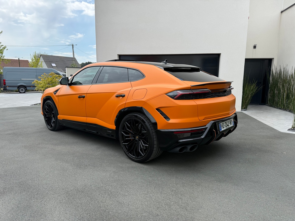 Lamborghini Urus 4.0 V8 800 CH SE / 1ERE MAIN / 14417 KMS
