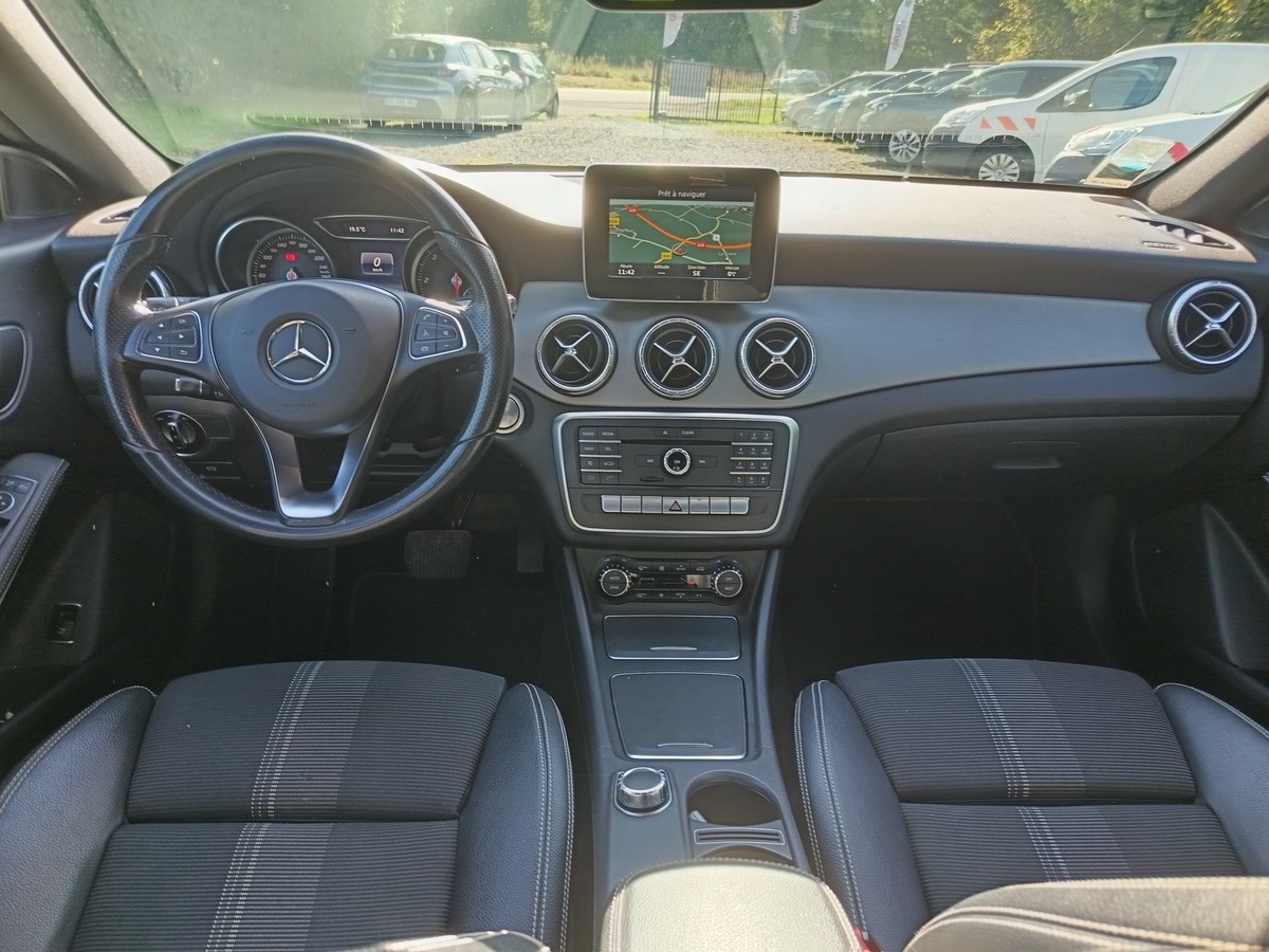 Mercedes-Benz CLA 200 CDI BOITE AUTO GTIE 6 MOIS