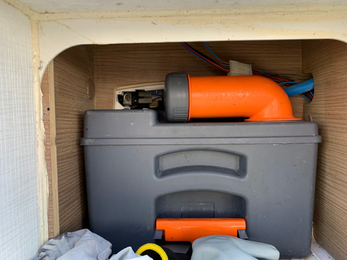 BENIMAR FIAT DUCATO 2L3 JTD BENIVAN 112 130 ch | BENIVAN 112 | Caméra de recul | Attelage | Régulateur vitesse