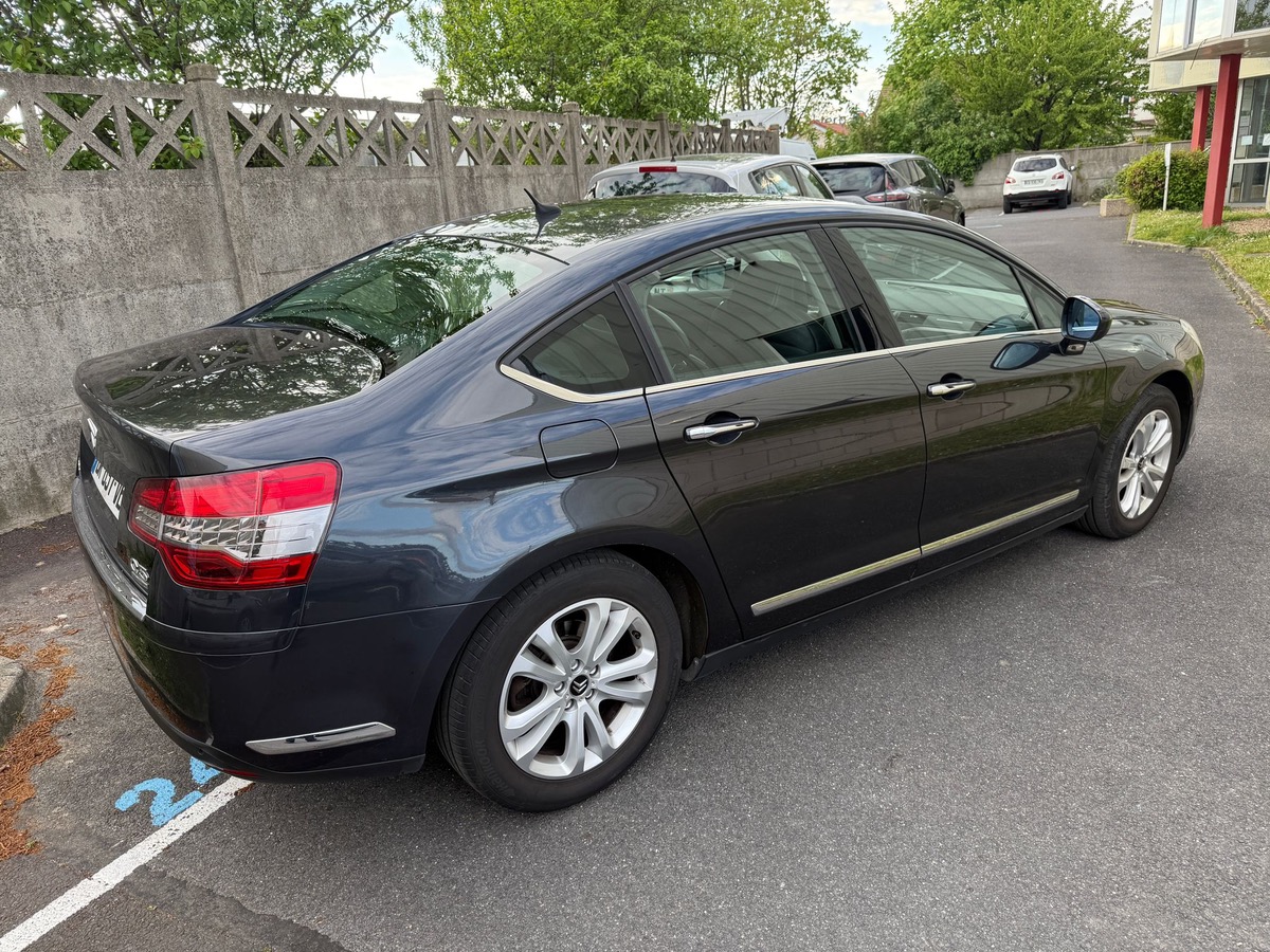 Citroën C5 2.0 HDI 140 CV exclusive 1er main garantie 6 mois