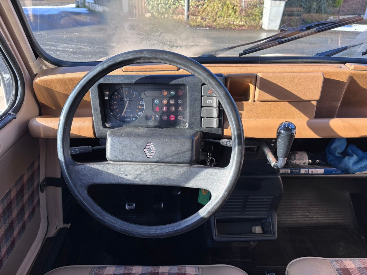 RENAULT RENAULT 4 GTL CLAN 1984