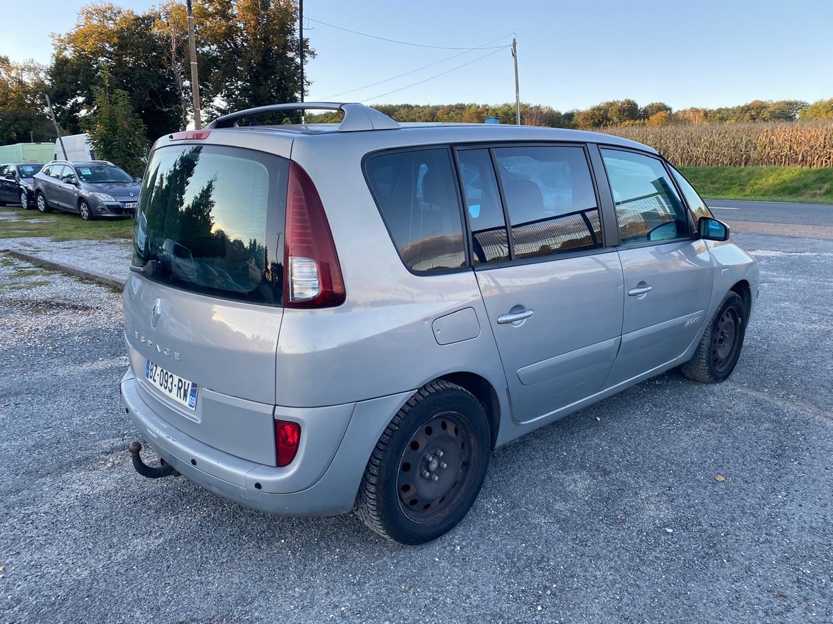 RENAULT Espace iv 2.0 dci 150cv 248170km 7 places 