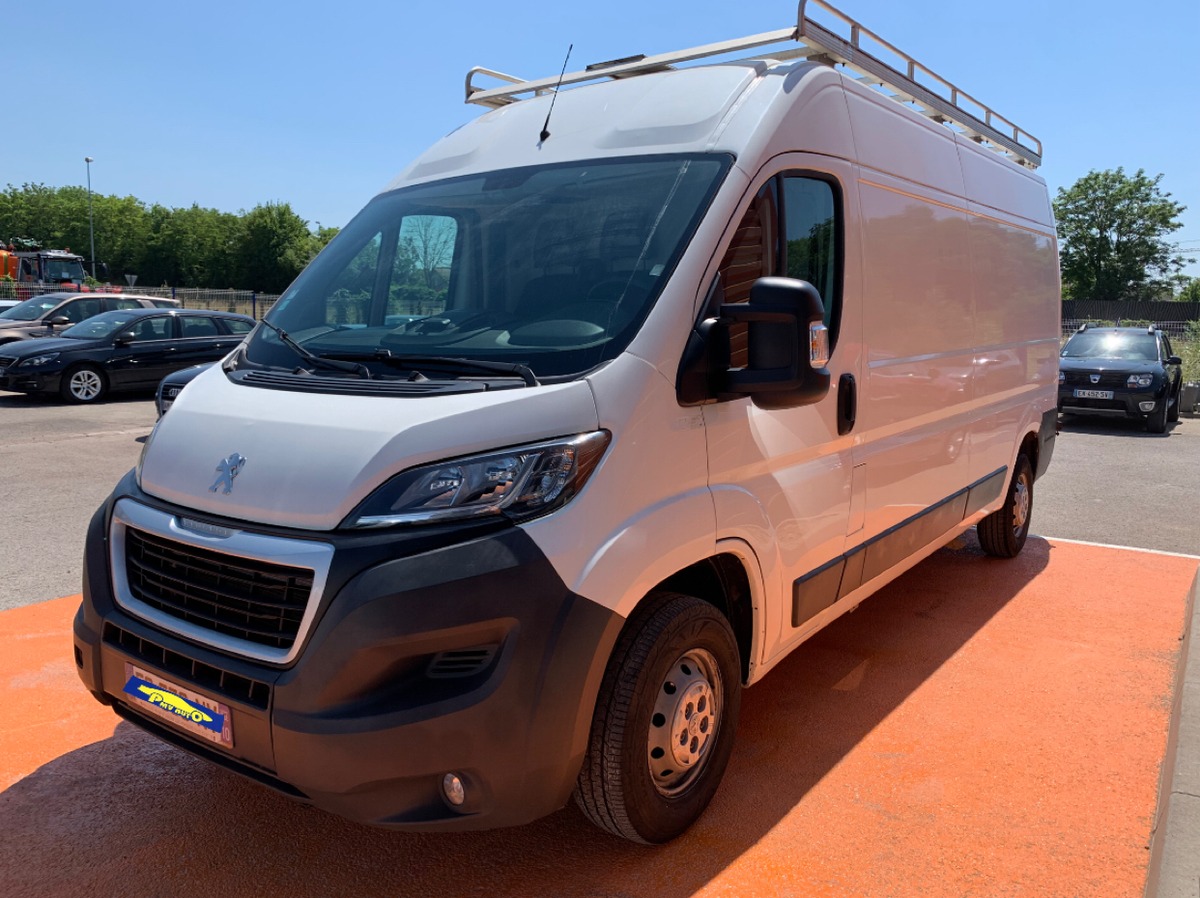 Peugeot Boxer III Phase 3 335 L3H2 2.0 Bluehdi 163