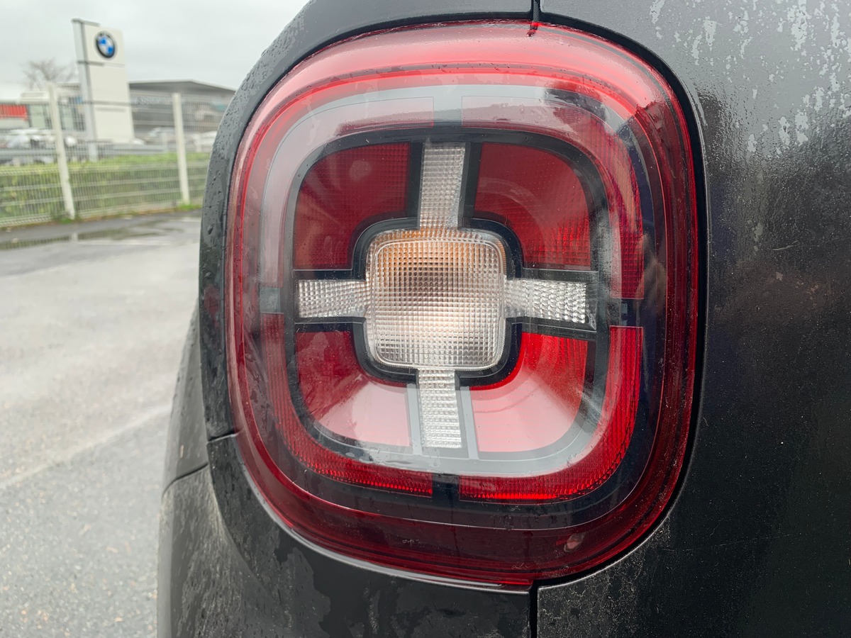 Dacia Duster 130 ch | Techroad | GPS | Régulateur de vitesse | Caméra de recul | Roue de secours