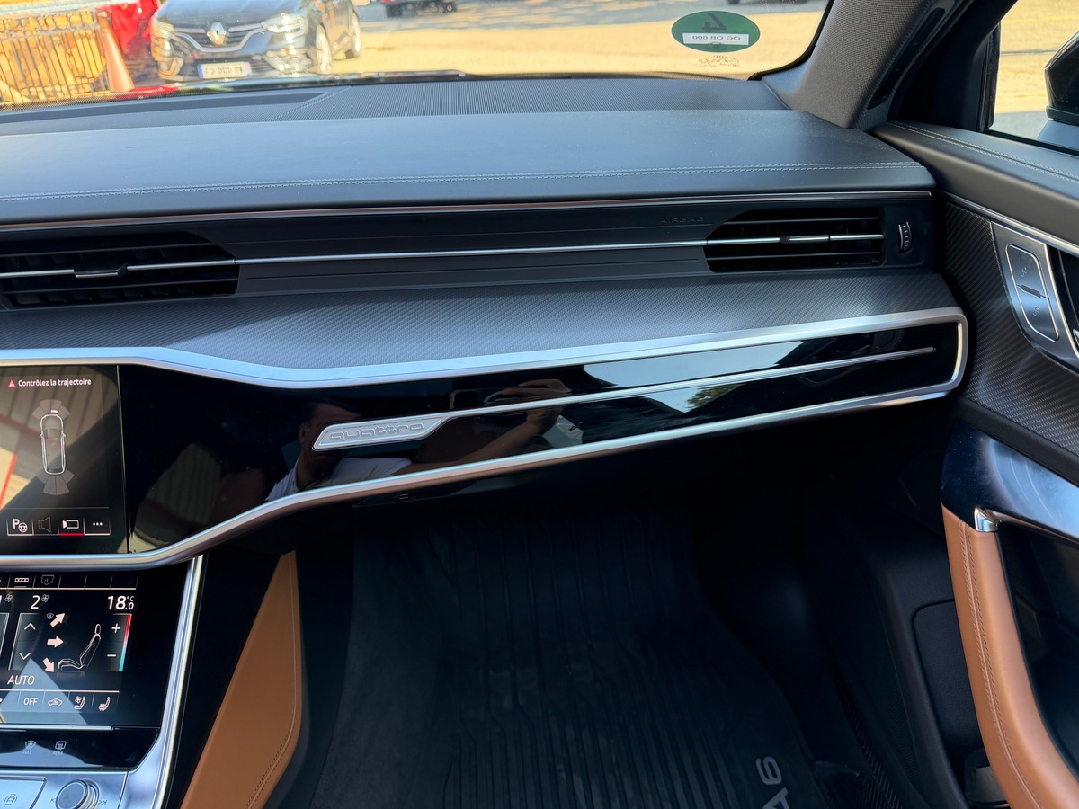 Audi RS6 Avant C8 4.0 V8 600ch FREIN CERAMIQUE / TOIT PANORAMIQUE / SIEGE AV CHAUFFANT VENTILE