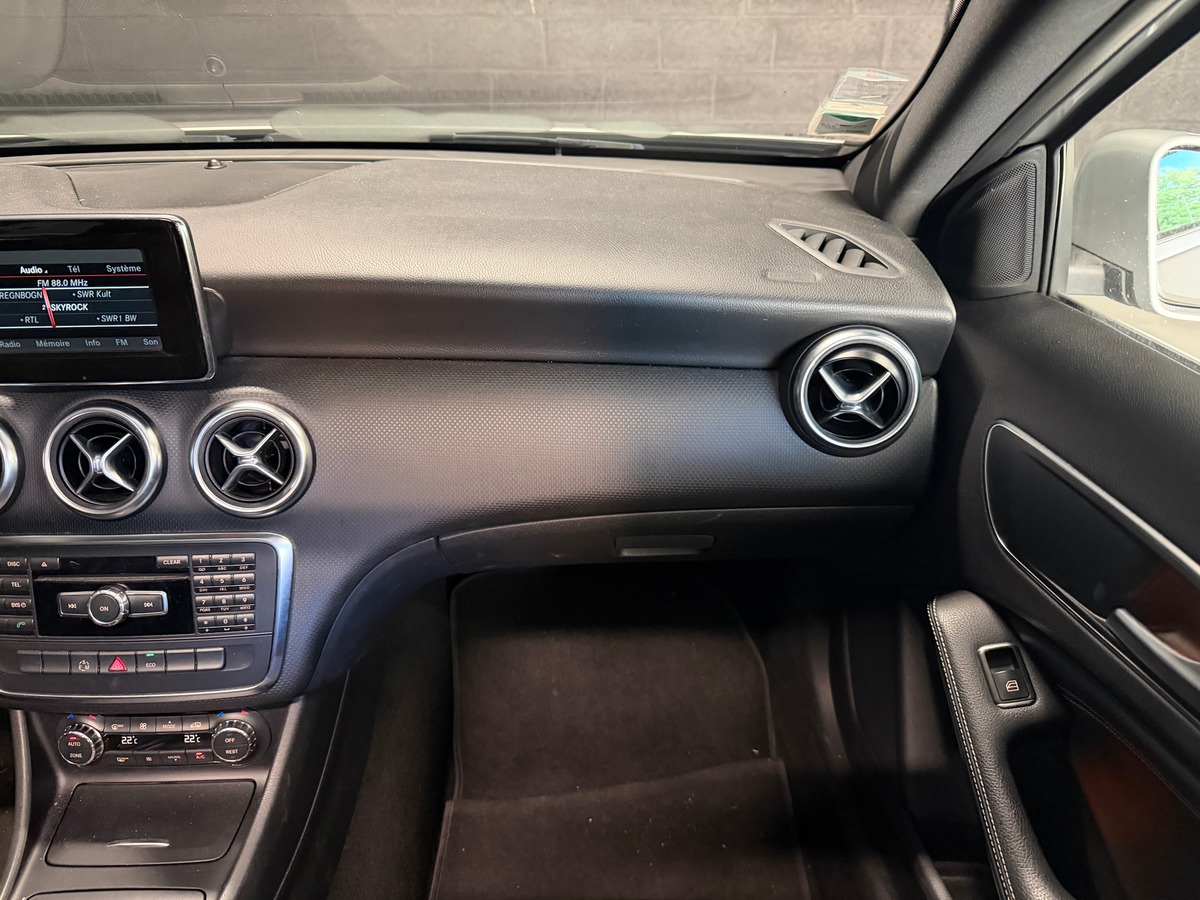Mercedes Benz Classe A 180 cdi Sensation / Toit Panoramique Ouvrant