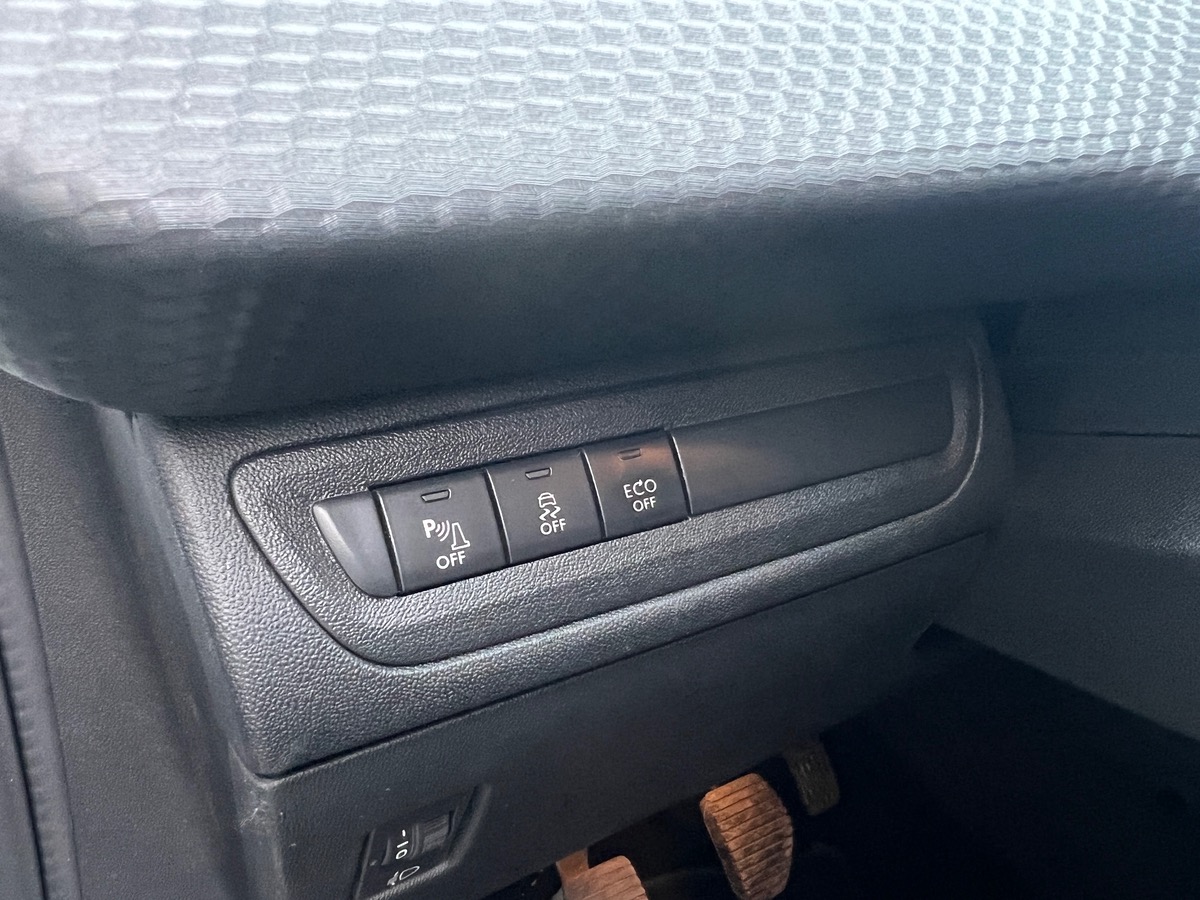 Peugeot 208 Phase 2 Allure 1.2 Puretech 110