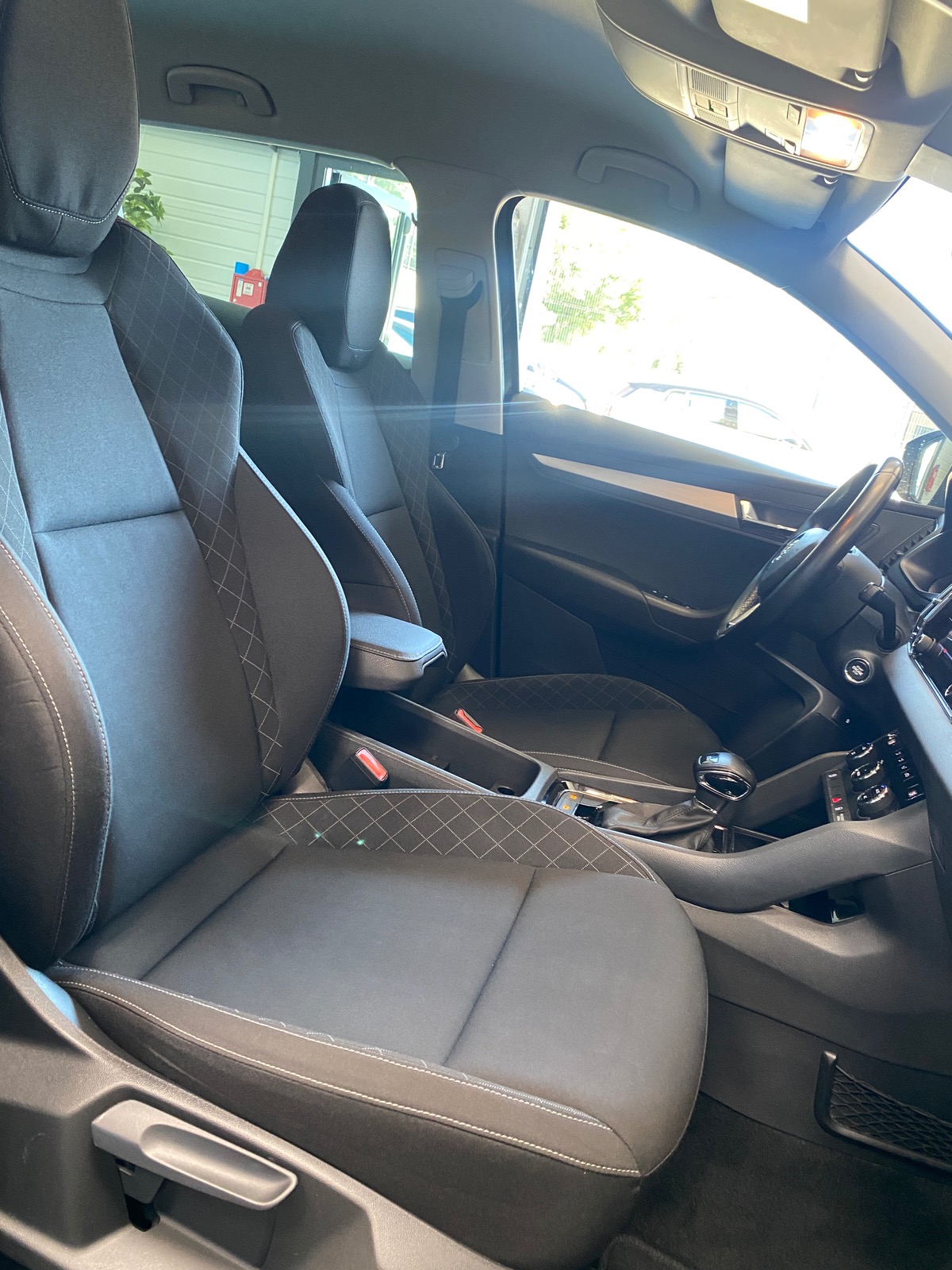 Skoda Karoq 1.5 TSI 150 ACT BUSINESS DSG7