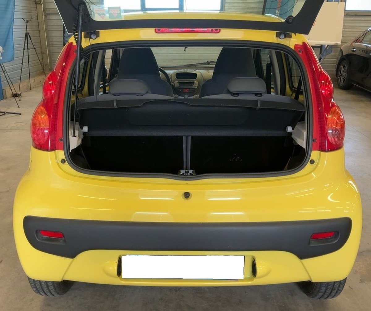 Peugeot 107 1.0i 12v 68 Boite Automatique