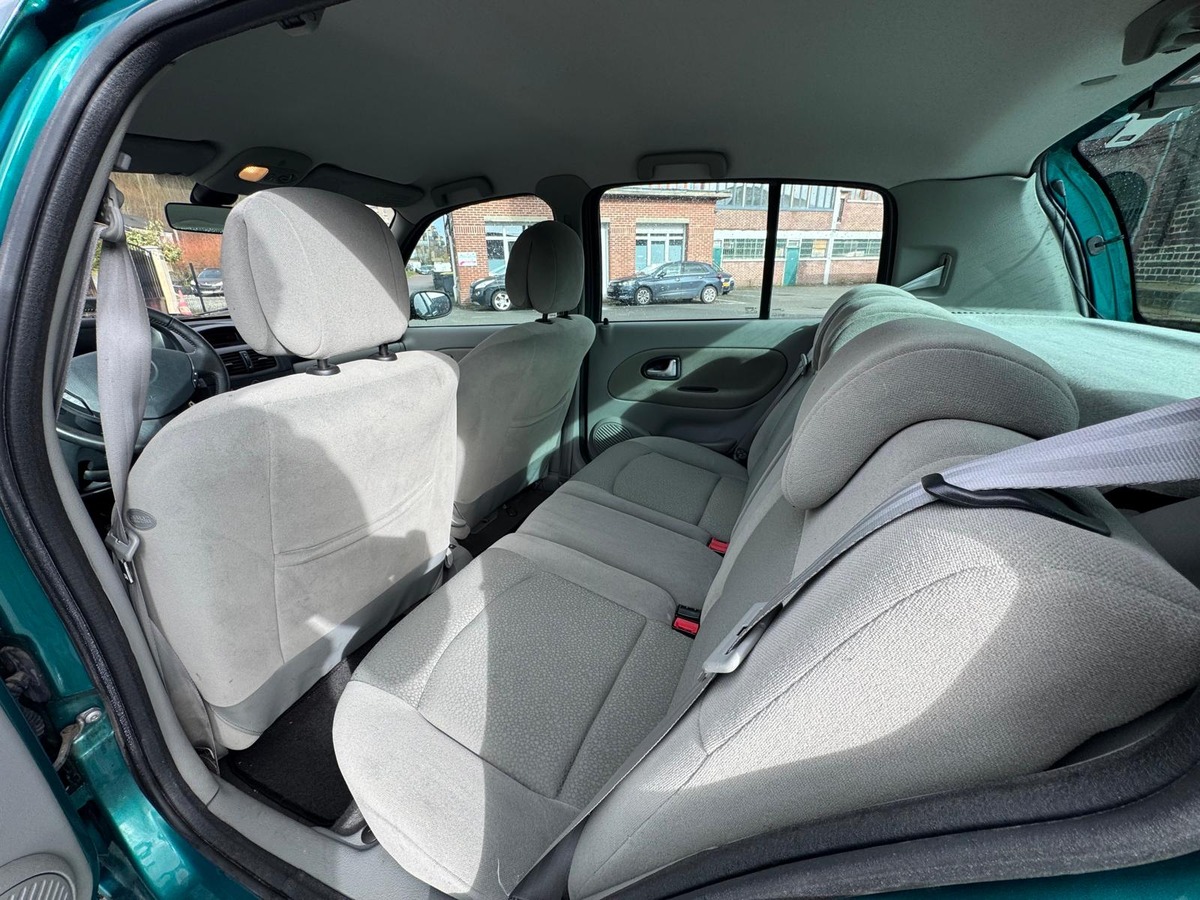 RENAULT Clio II 1.4  98CV Dynamique boite automatique - Garantie