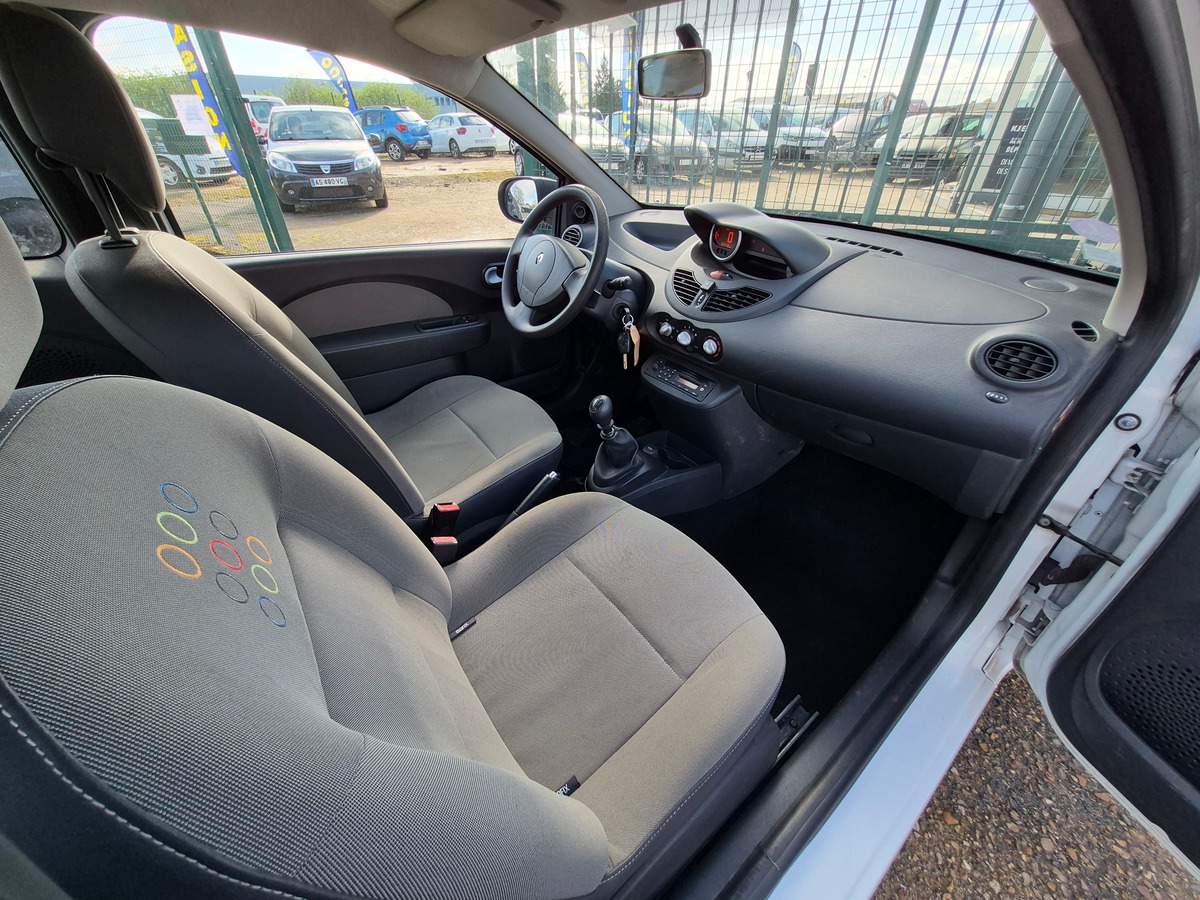 RENAULT Twingo II 1.2 16V LEV ACCESS