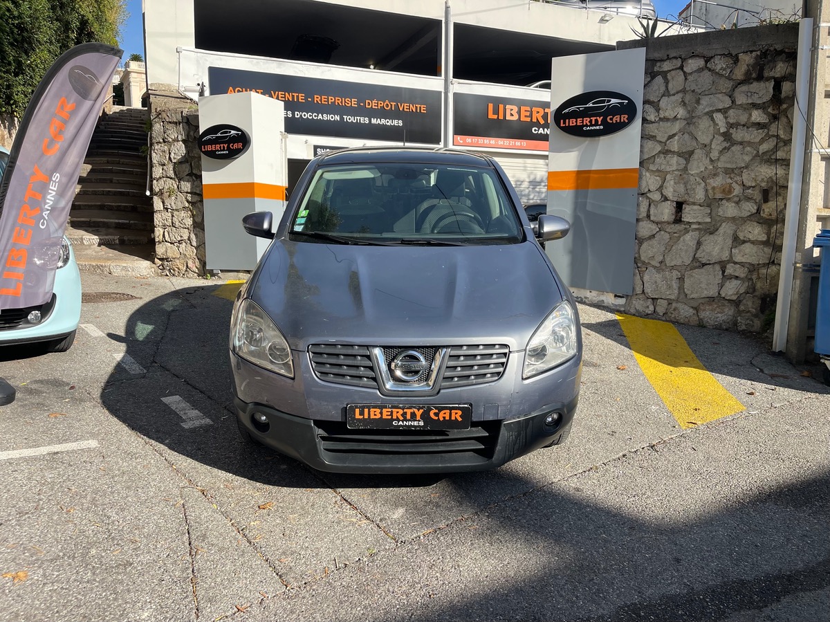 Nissan Qashqai 2.0 i 140 CV  All-Mode 4WD / Toit Panoramique / Boite Auto