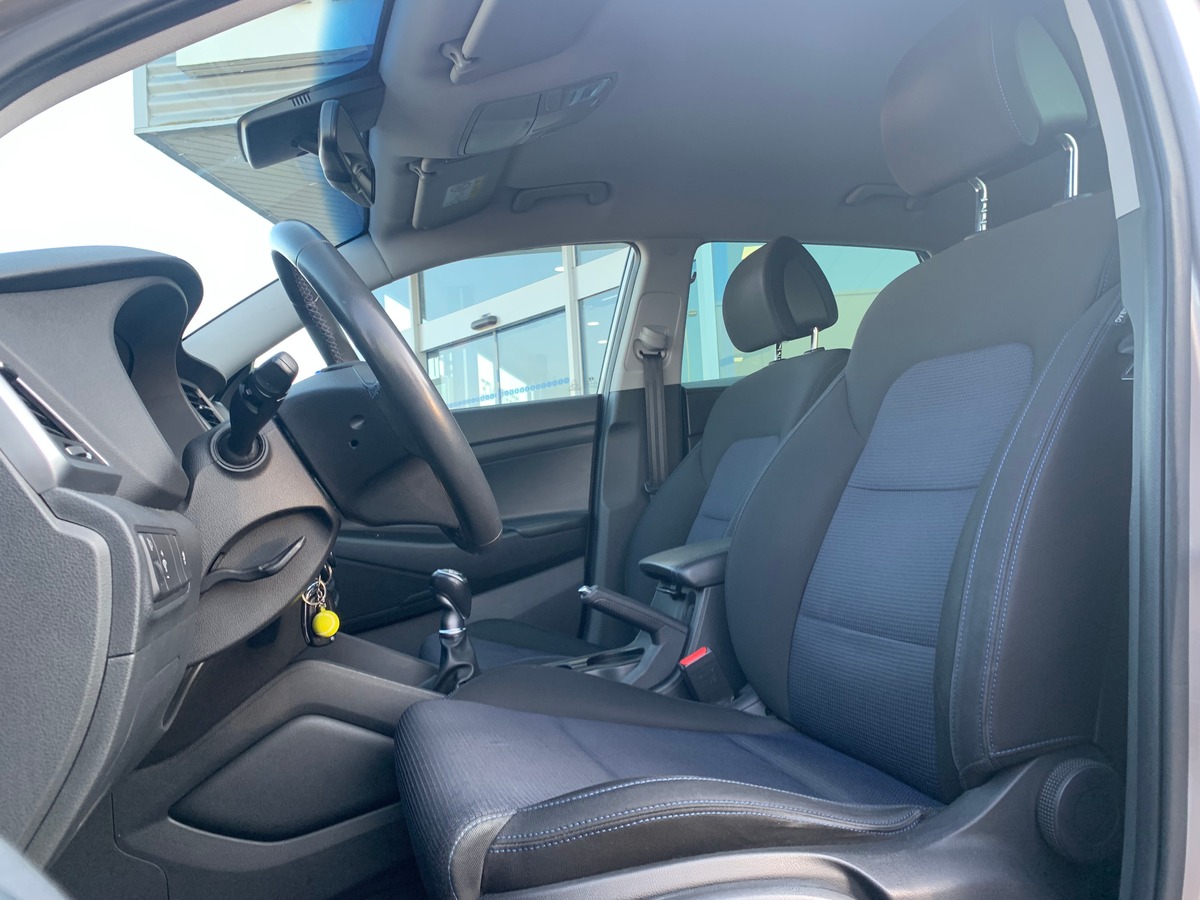 Hyundai Tucson 115 | Intuitive | 1.7 CRDI | 2WD | Régulateur vitesse | GPS | Attelage | Caméra recul