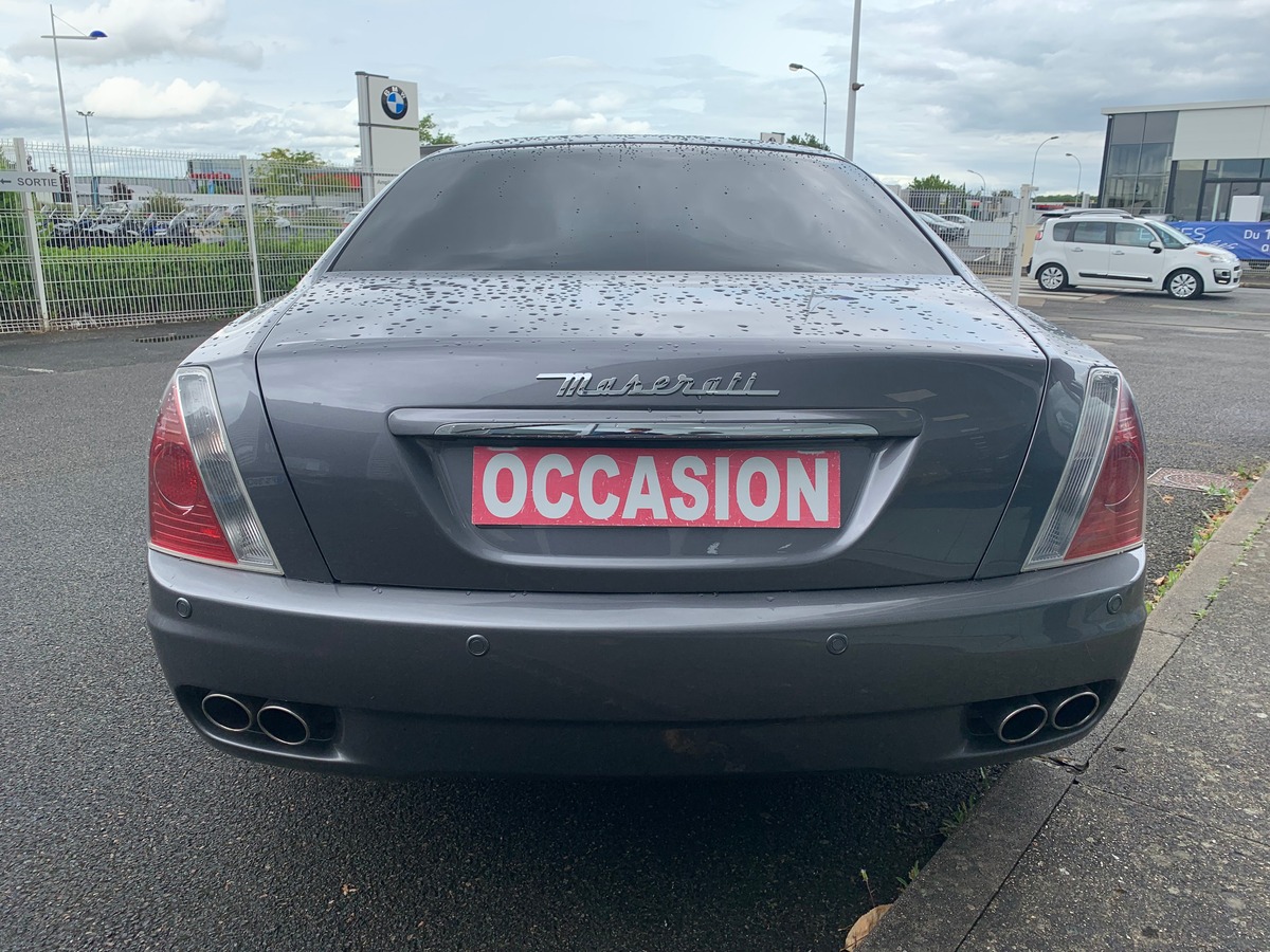 Maserati Quattroporte 4.2 | 401 chevaux | GPS | Régulateur de vitesse | Toit ouvrant électrique
