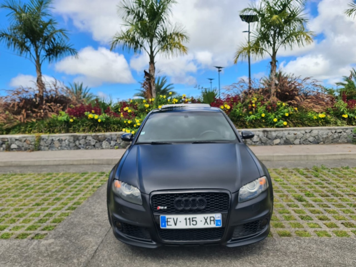 Audi RS4 QUATTRO PACK F1