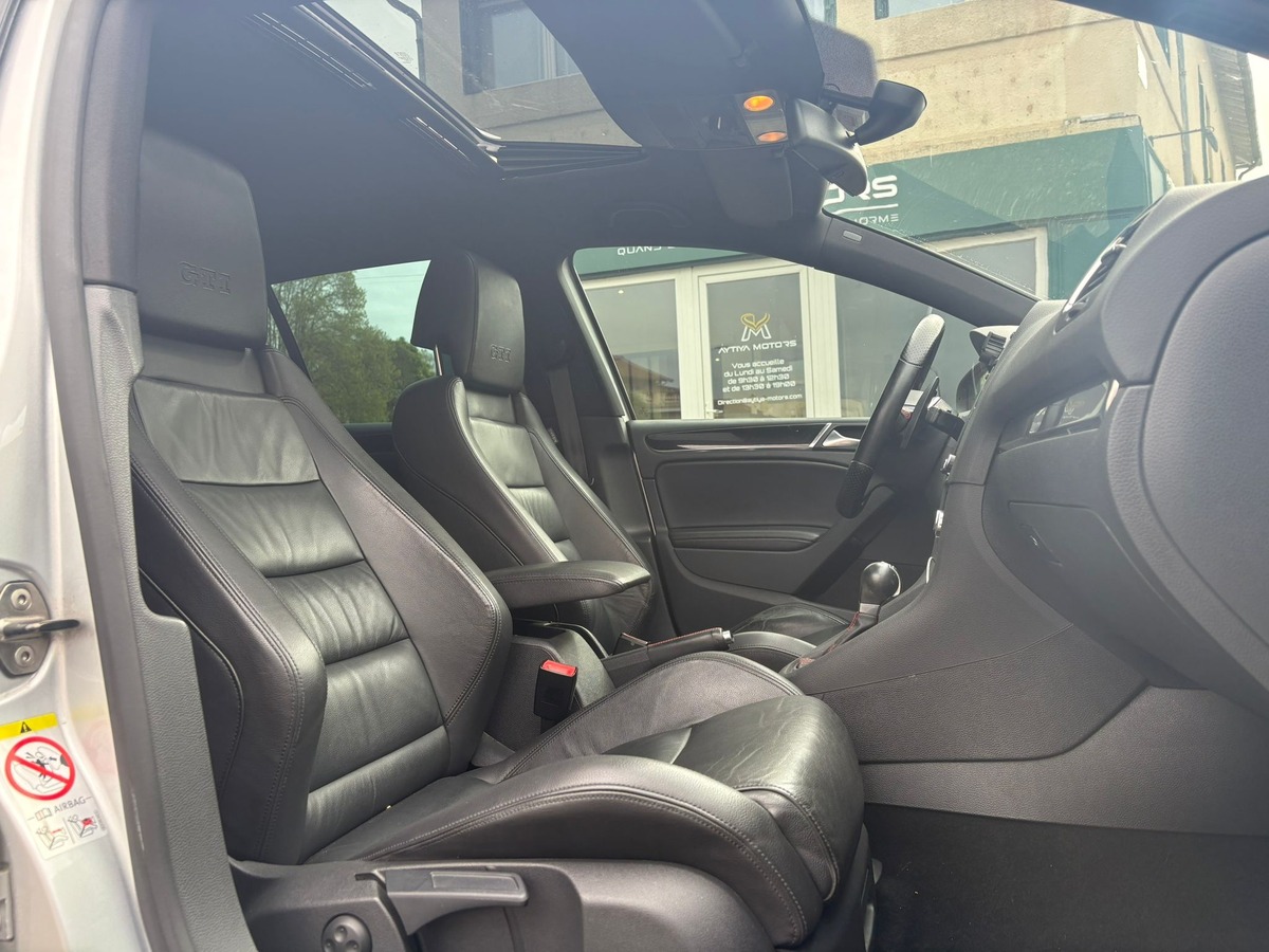 Volkswagen Golf GTI 6 phase 1 - 210 cv - DSG 7